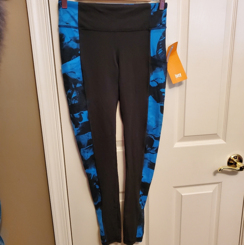 Athletic leggings from Lucy